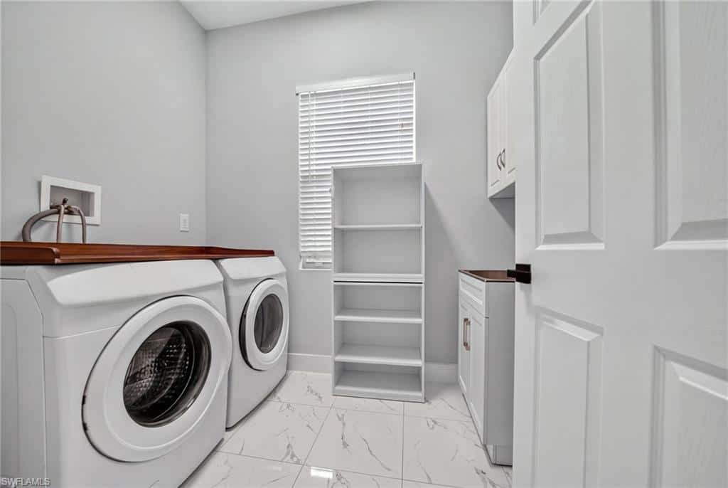 6255 Cedar Tree Ln, Naples, photo 24