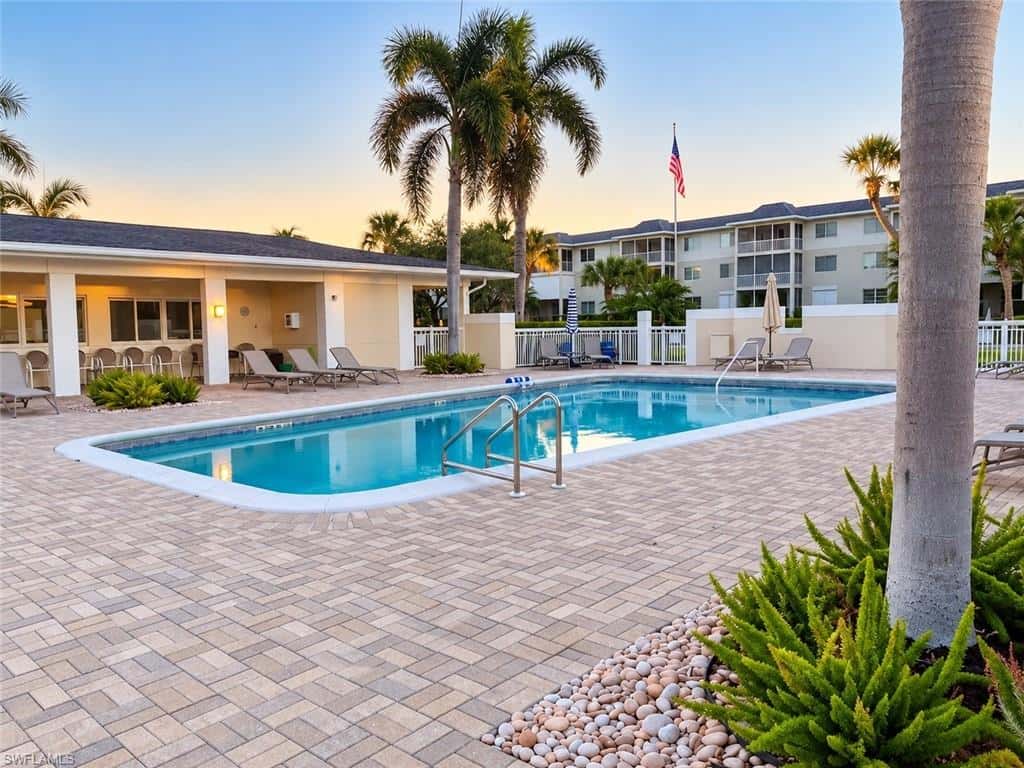 473 12th Ave #b15, Naples, photo 15