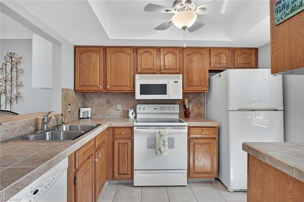 1009 Pine Isle Ln #1009, Naples, photo 17