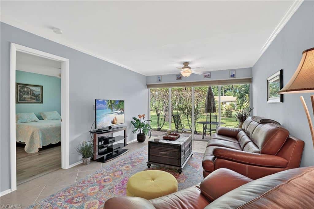 1009 Pine Isle Ln #1009, Naples, photo 5