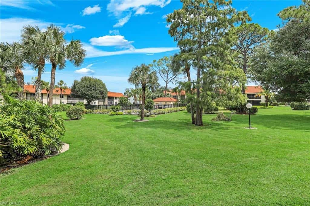 4963 Pepper Cir #d-102, Naples, photo 20