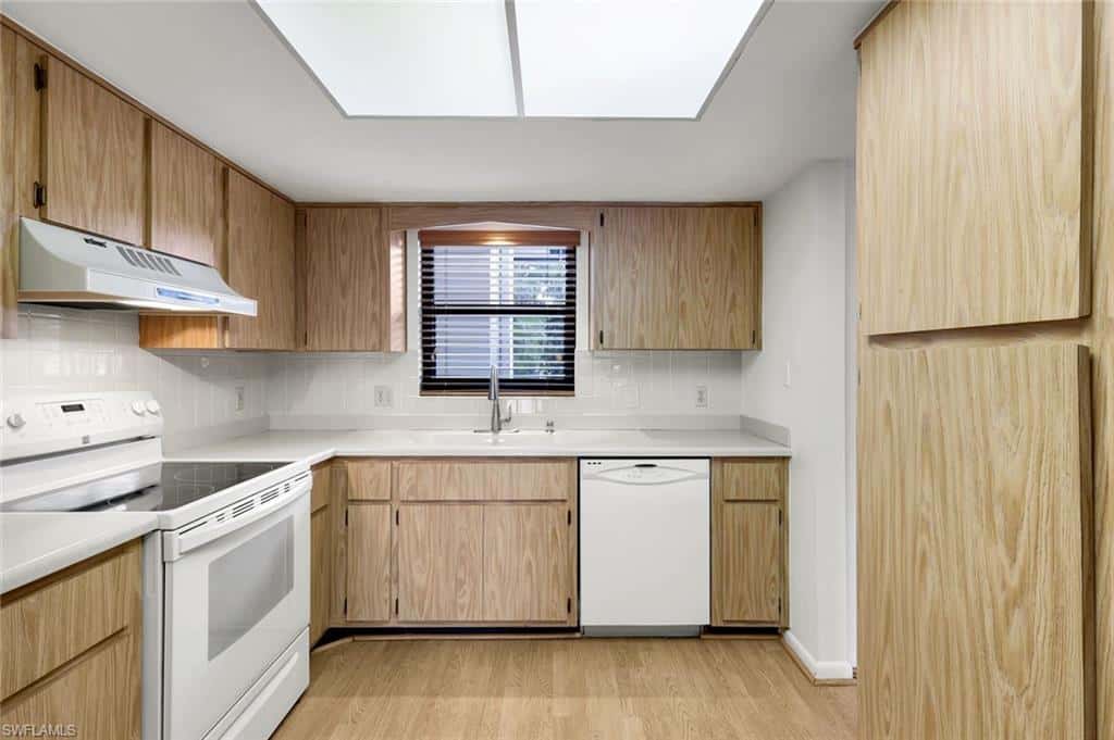 4963 Pepper Cir #d-102, Naples, photo 9