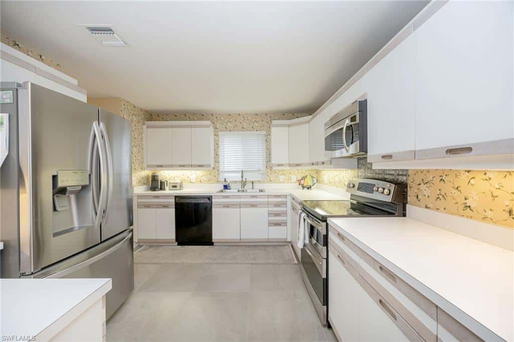 780 Waterford Dr #202, Naples, photo 5