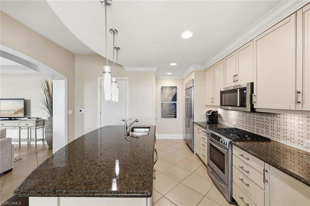 9123 Strada Pl #7207, Naples, photo 7