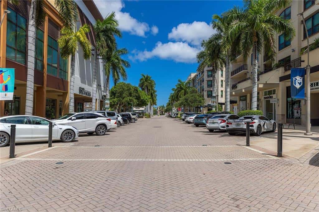 9123 Strada Pl #7207, Naples, photo 33