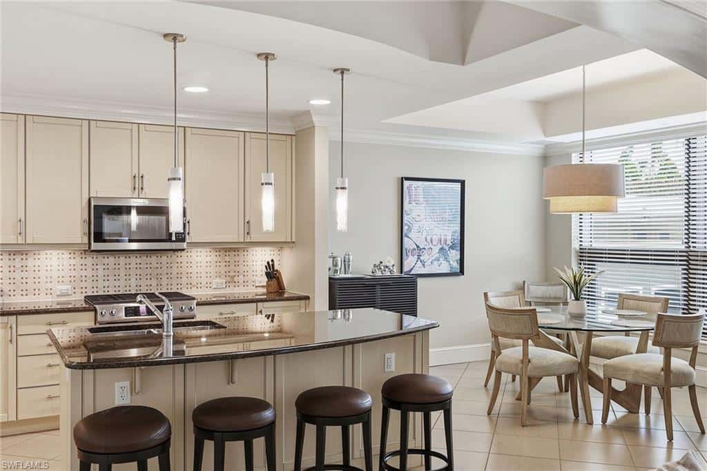 9123 Strada Pl #7207, Naples, photo 4