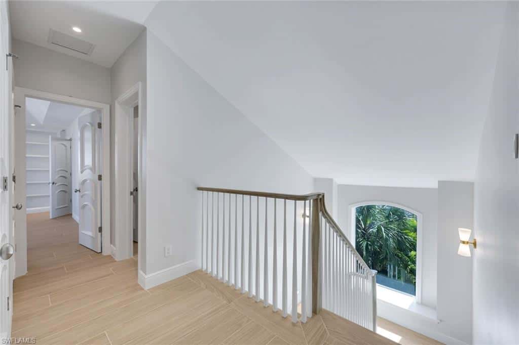 4265 Gulf Dr, Sanibel, photo 37
