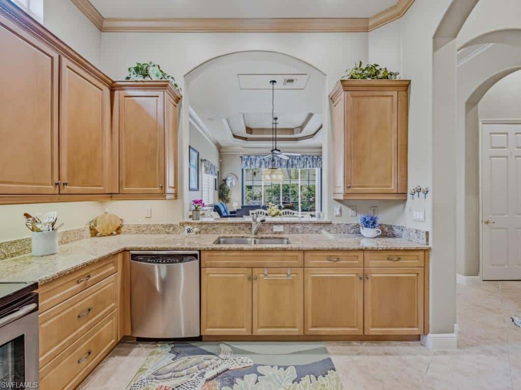 5765 Mango Cir, Naples, photo 6
