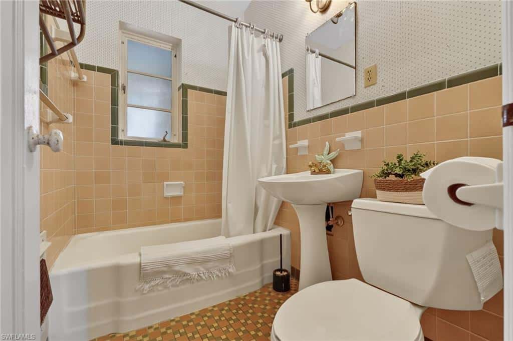 442 Central Ave, Naples, photo 26
