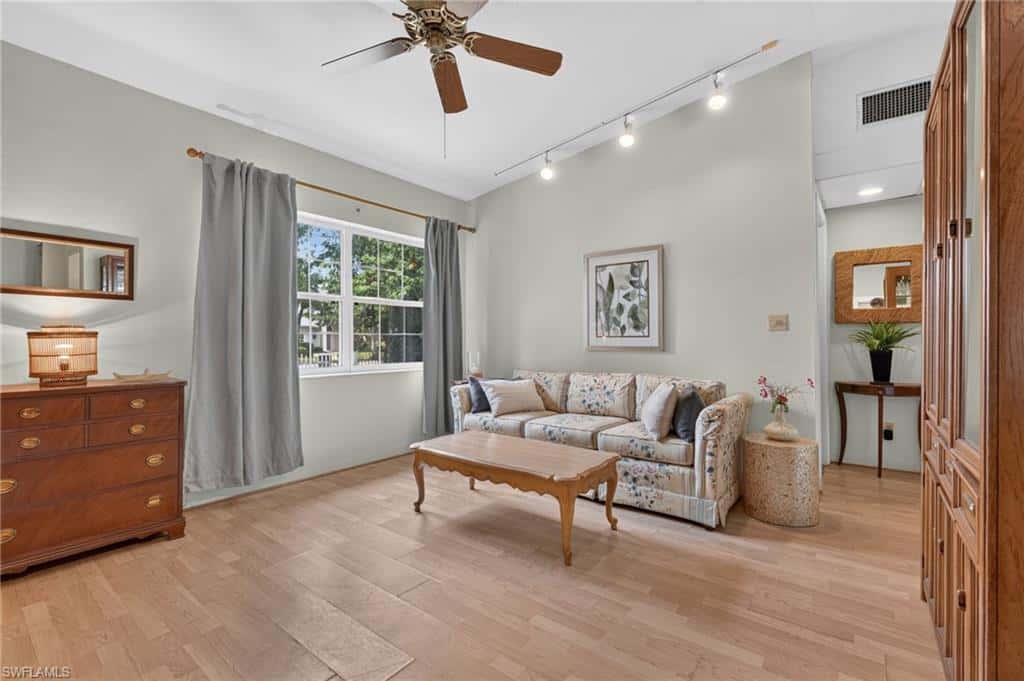 442 Central Ave, Naples, photo 14