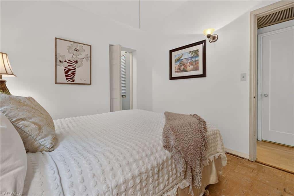 442 Central Ave, Naples, photo 19