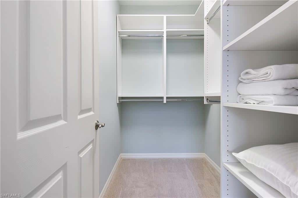 8975 Malibu St #1304, Naples, photo 16