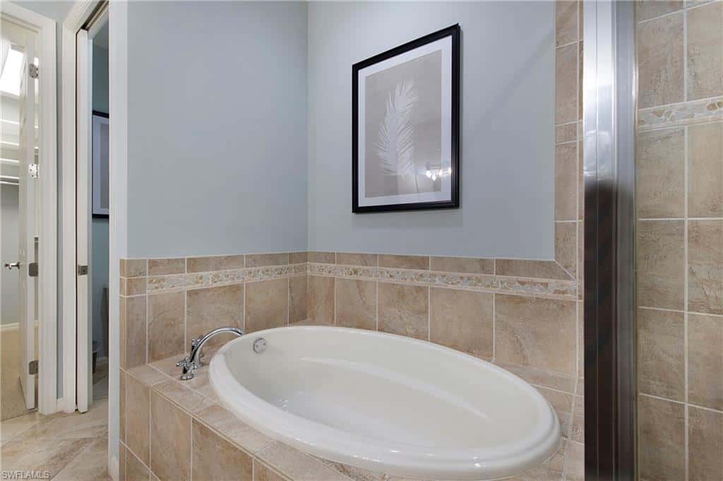 8975 Malibu St #1304, Naples, photo 12