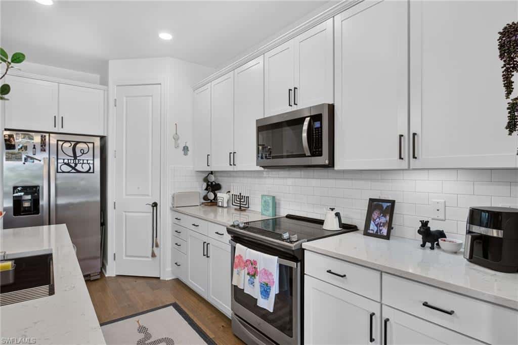 19605 Utopia Ln, Estero, photo 12
