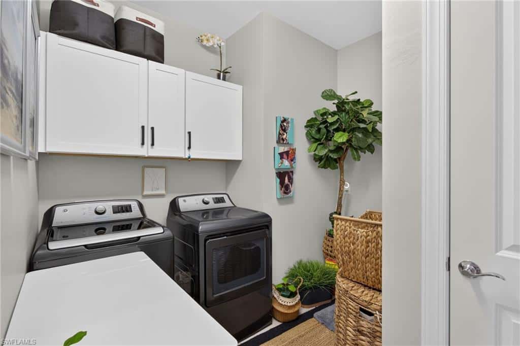 19605 Utopia Ln, Estero, photo 34