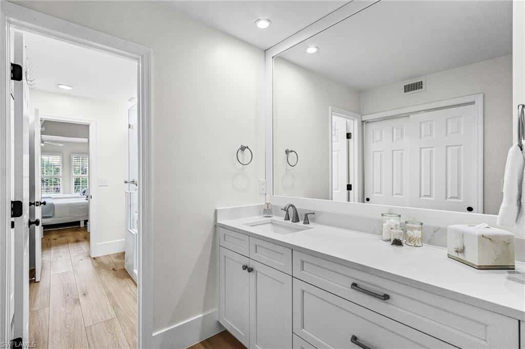 27090 Enclave Dr, Bonita Springs, photo 17