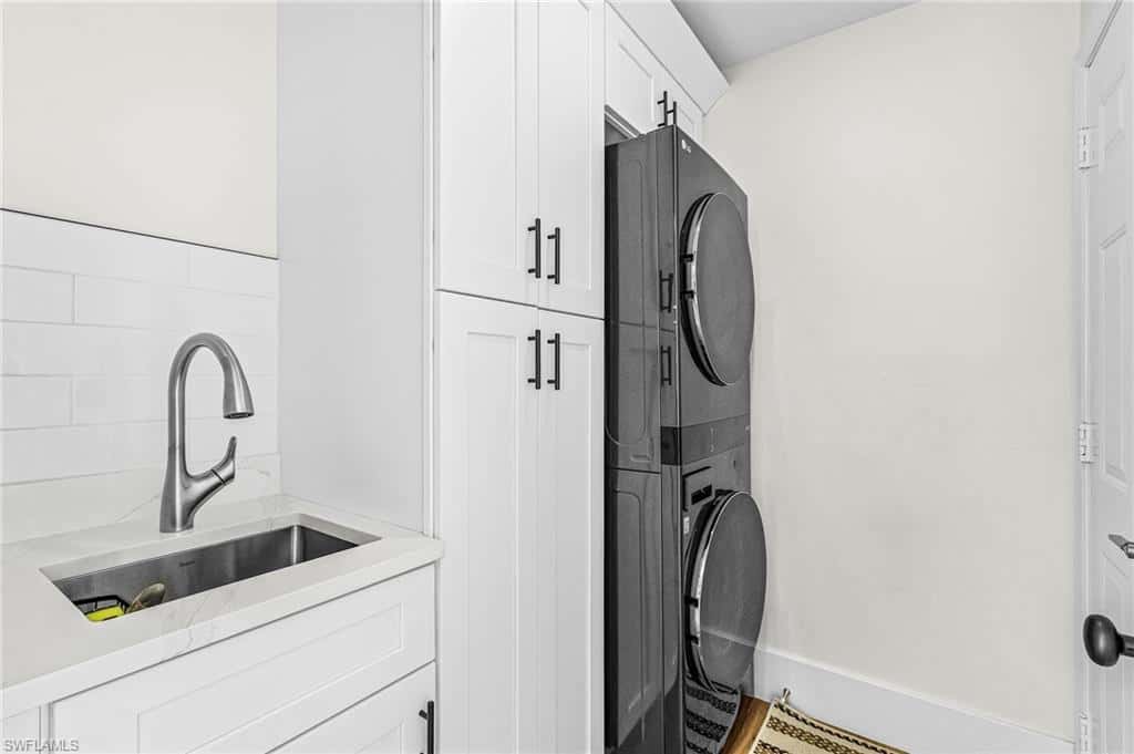 27090 Enclave Dr, Bonita Springs, photo 9