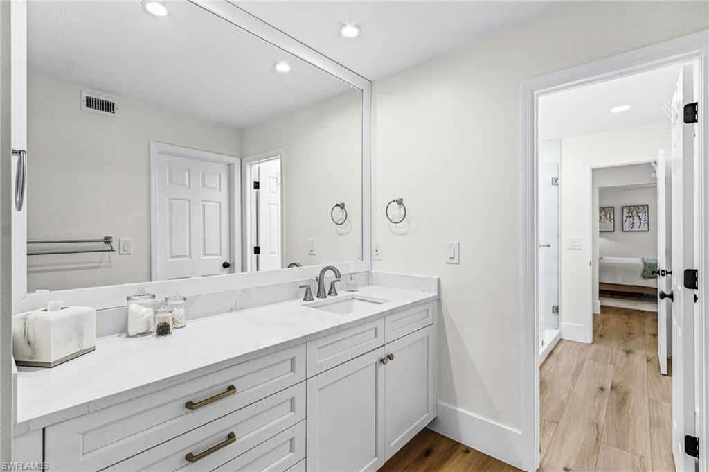 27090 Enclave Dr, Bonita Springs, photo 18
