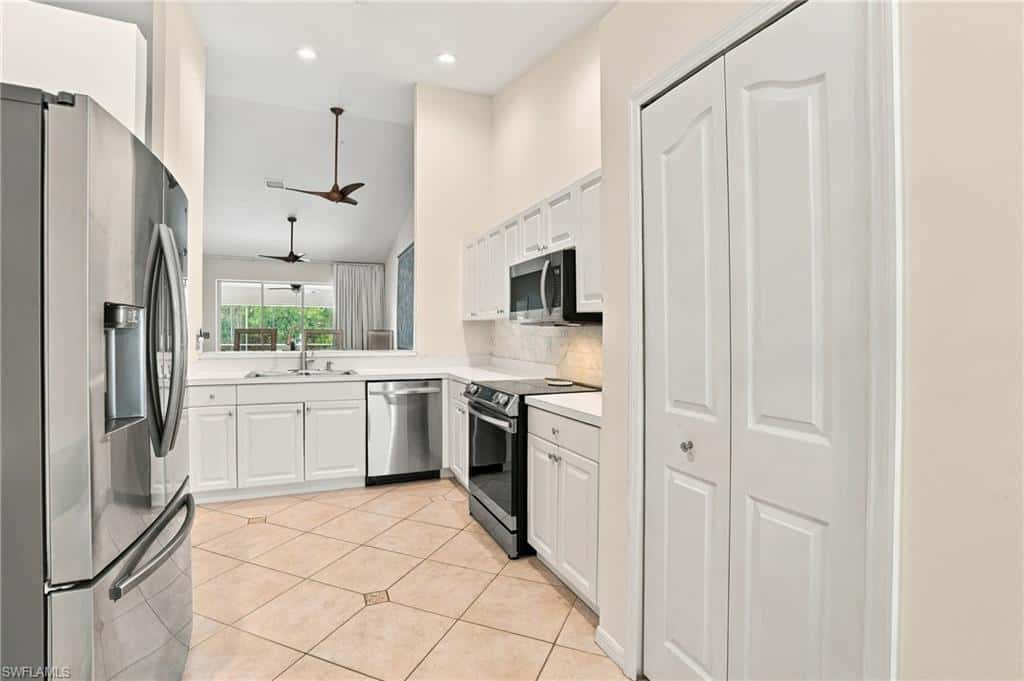 5253 Whitten Dr, Naples, photo 15