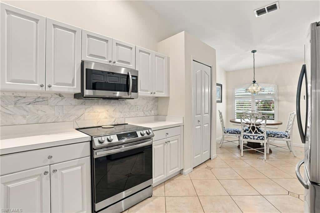 5253 Whitten Dr, Naples, photo 11