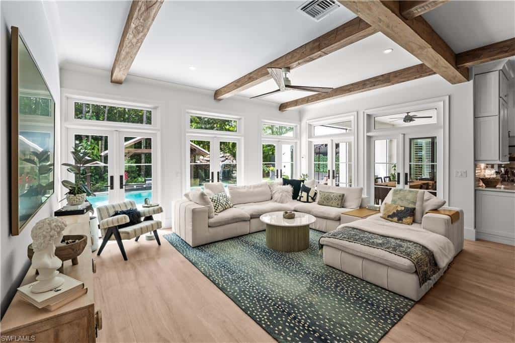 6370 Hunters Rd, Naples, photo 15