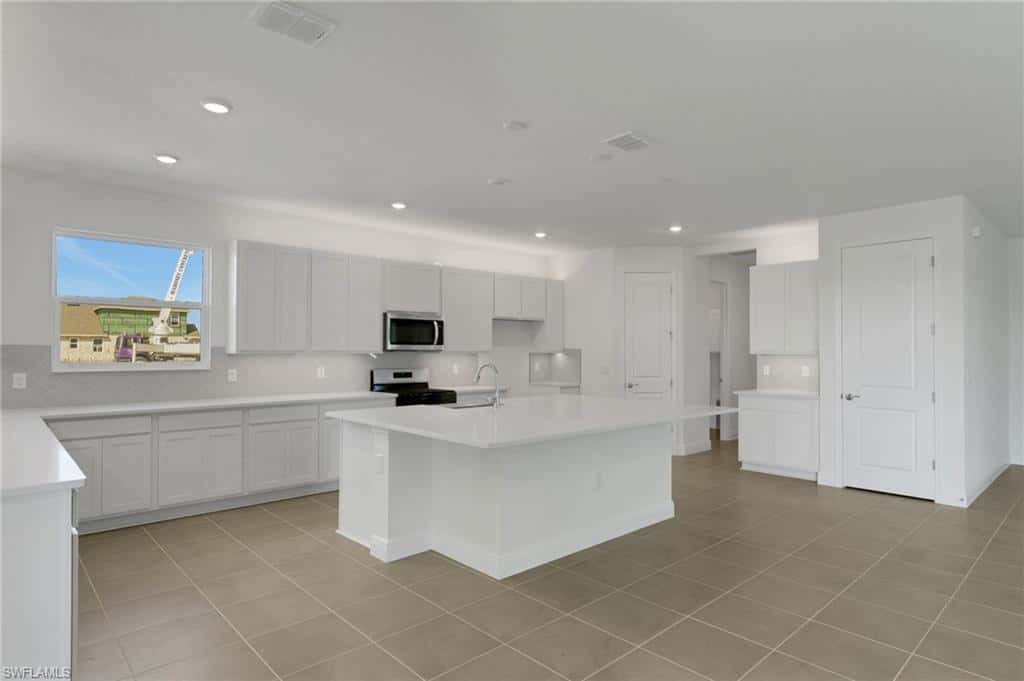 17013 Great Heron Ln, Punta Gorda, photo 10