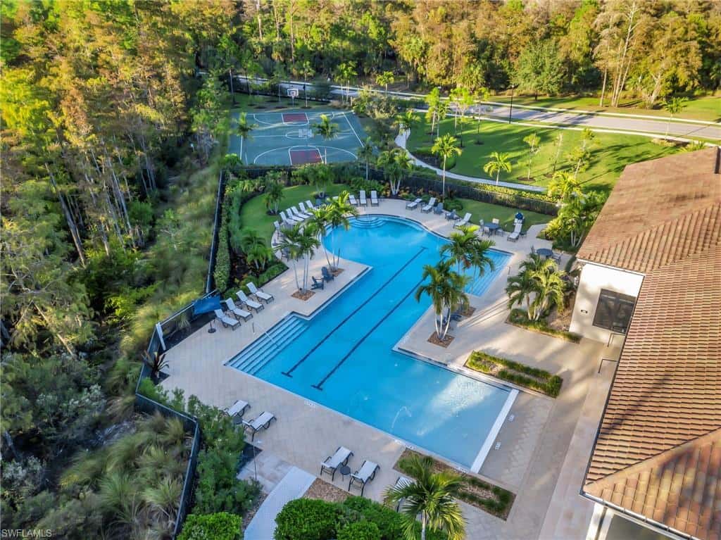 4391 Raffia Palm Cir, Naples, photo 46