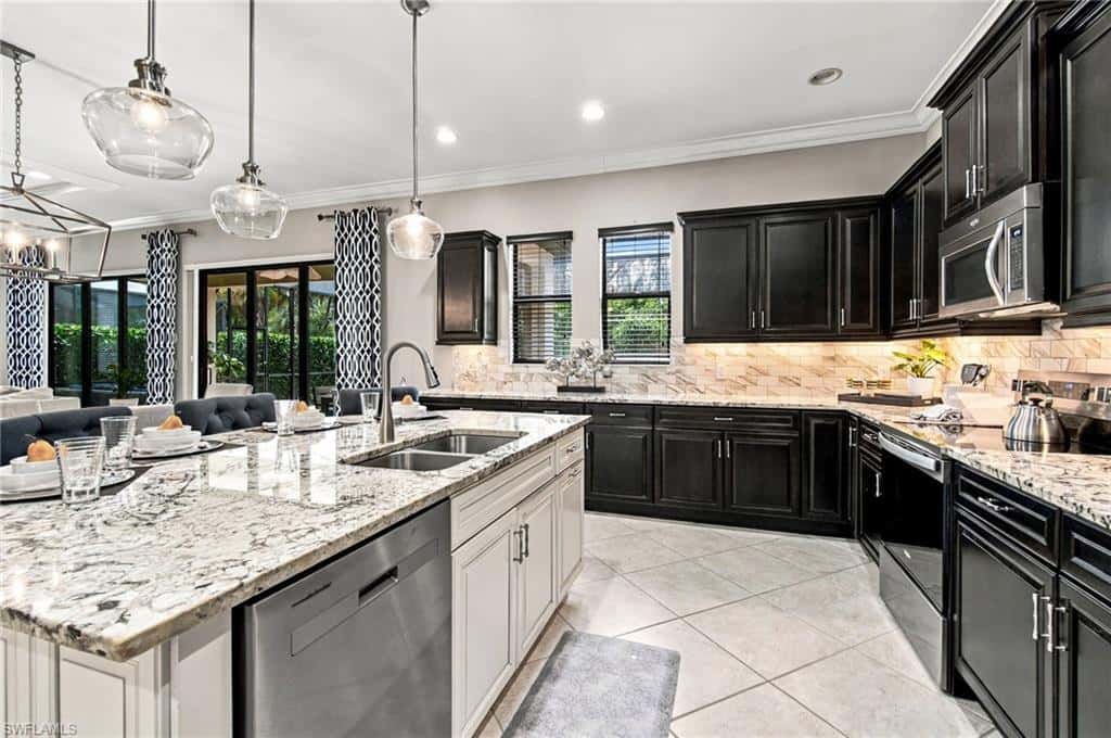 4391 Raffia Palm Cir, Naples, photo 17