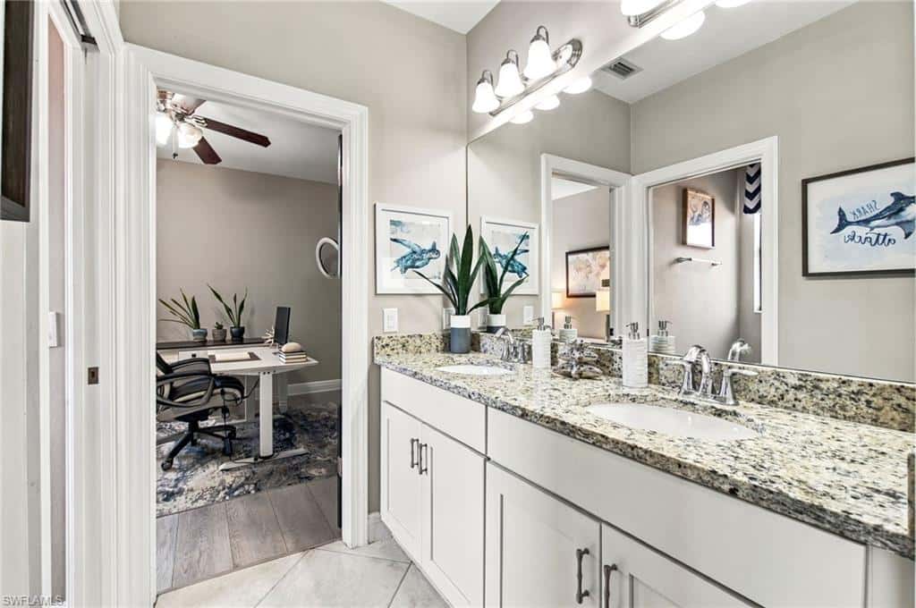 4391 Raffia Palm Cir, Naples, photo 37