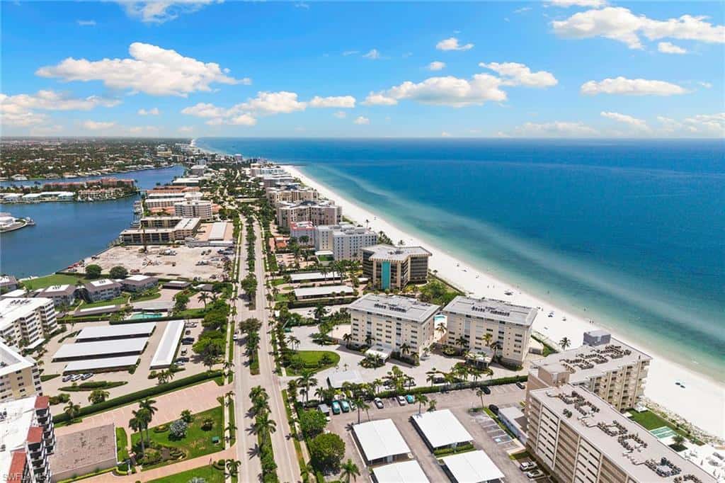3401 Gulf Shore Blvd #205, Naples, photo 32