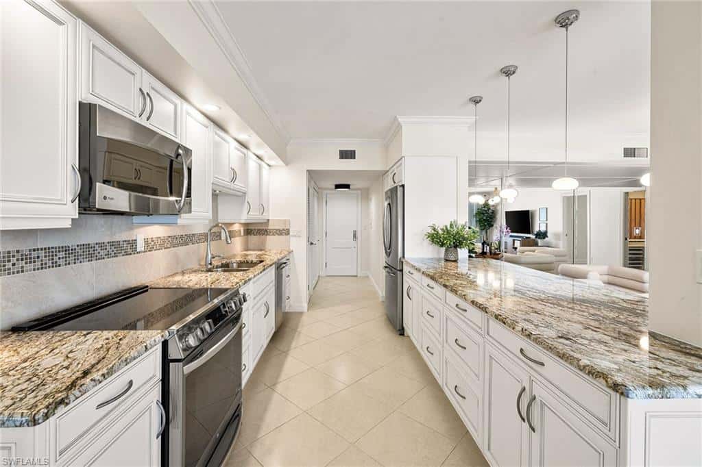 3401 Gulf Shore Blvd #205, Naples, photo 14