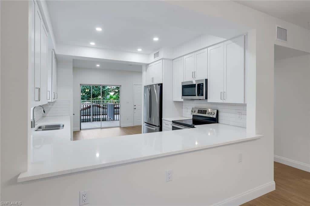 6030 Chardonnay Ln #204, Naples, photo 4