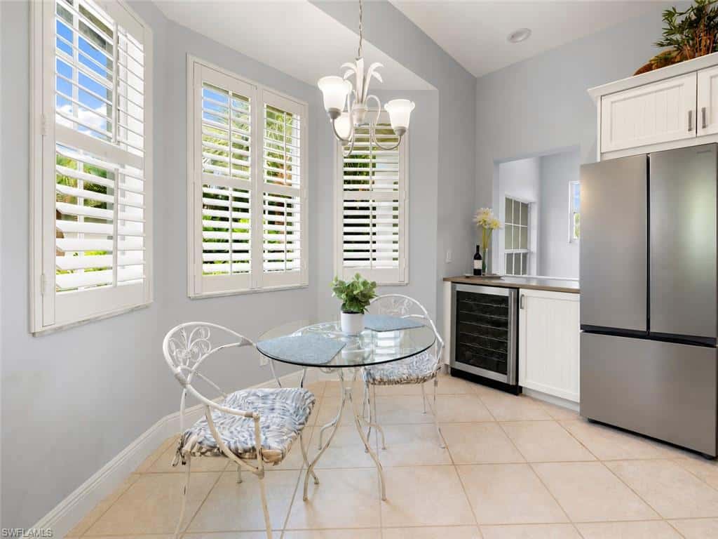 5035 Yacht Harbor Dr #203, Naples, photo 6