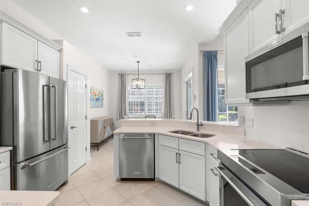 20117 Seadale Ct, Estero, photo 8