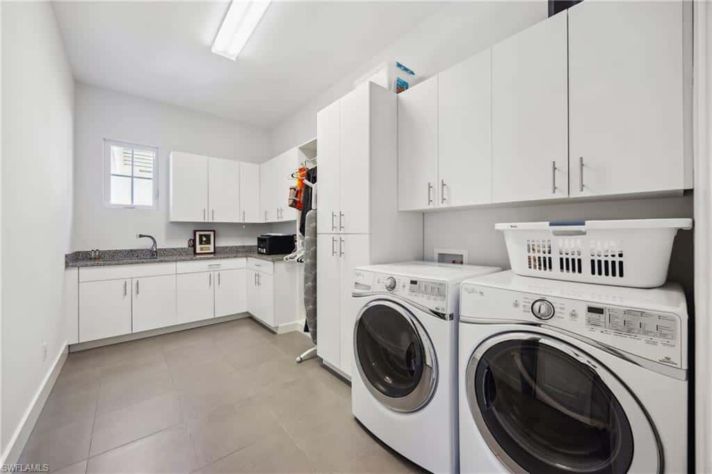 299 Mermaids Bight, Naples, photo 23