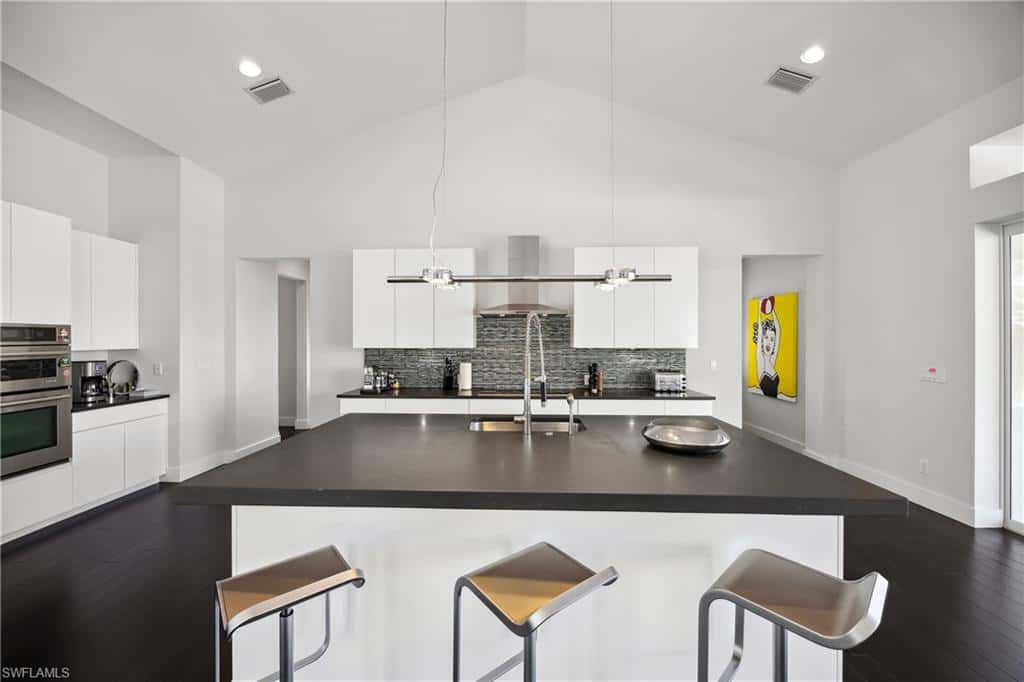 299 Mermaids Bight, Naples, photo 12