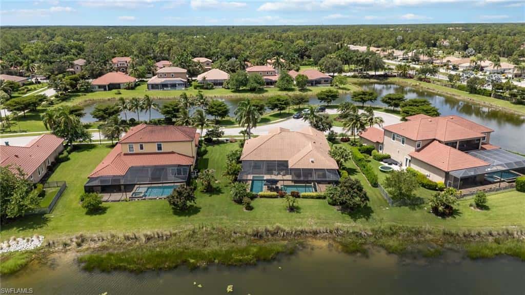 1647 Songbird Ct, Naples, photo 31