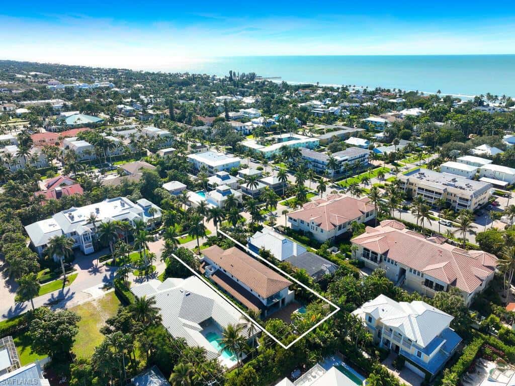 355 7th Ave, Naples, photo 33