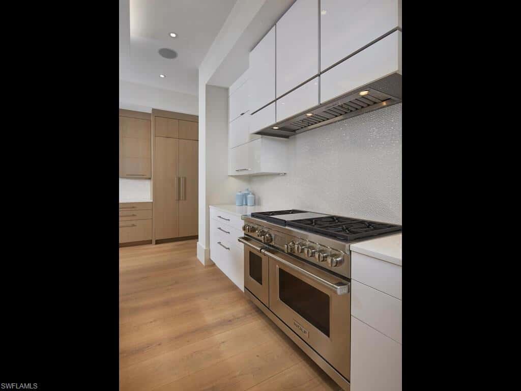 355 7th Ave, Naples, photo 8