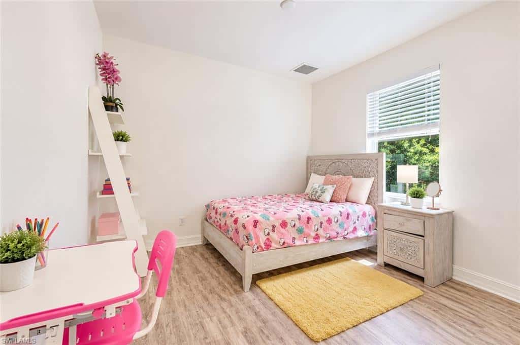 525 Desoto Blvd, Naples, photo 14
