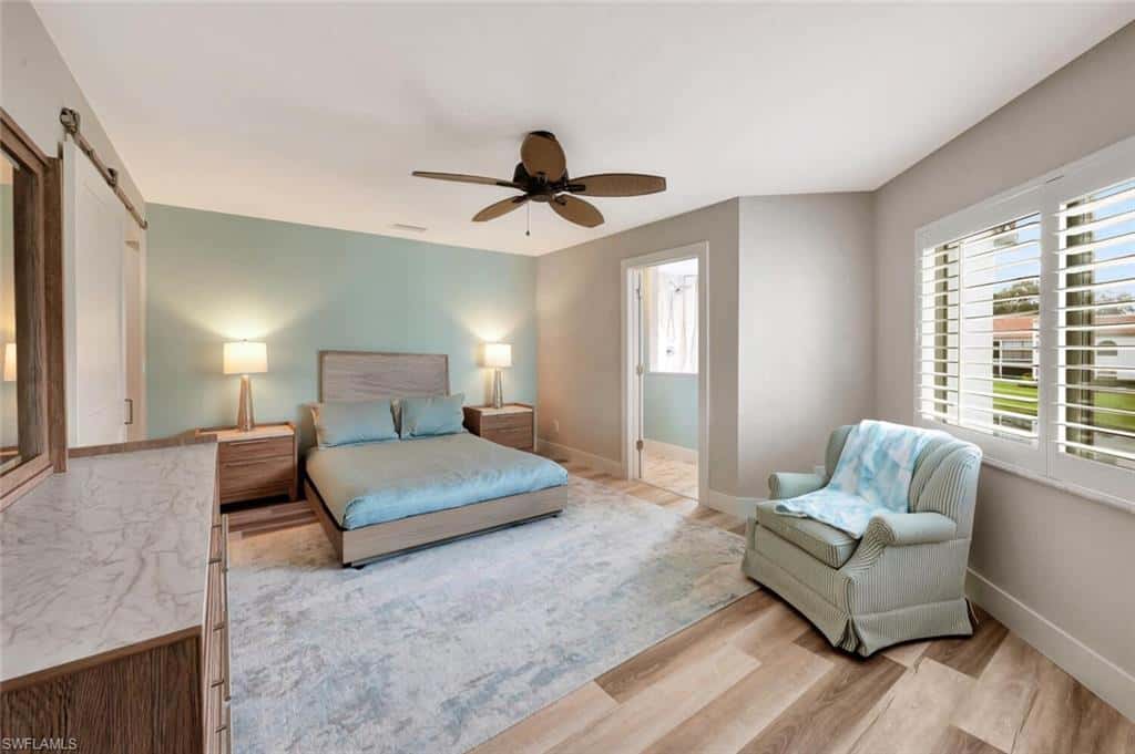 583 Beachwalk Cir #q-203, Naples, photo 9