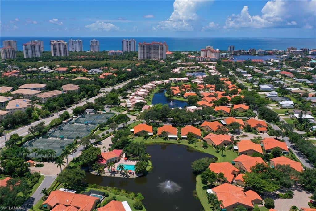 583 Beachwalk Cir #q-203, Naples, photo 11