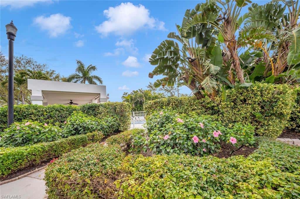 583 Beachwalk Cir #q-203, Naples, photo 40