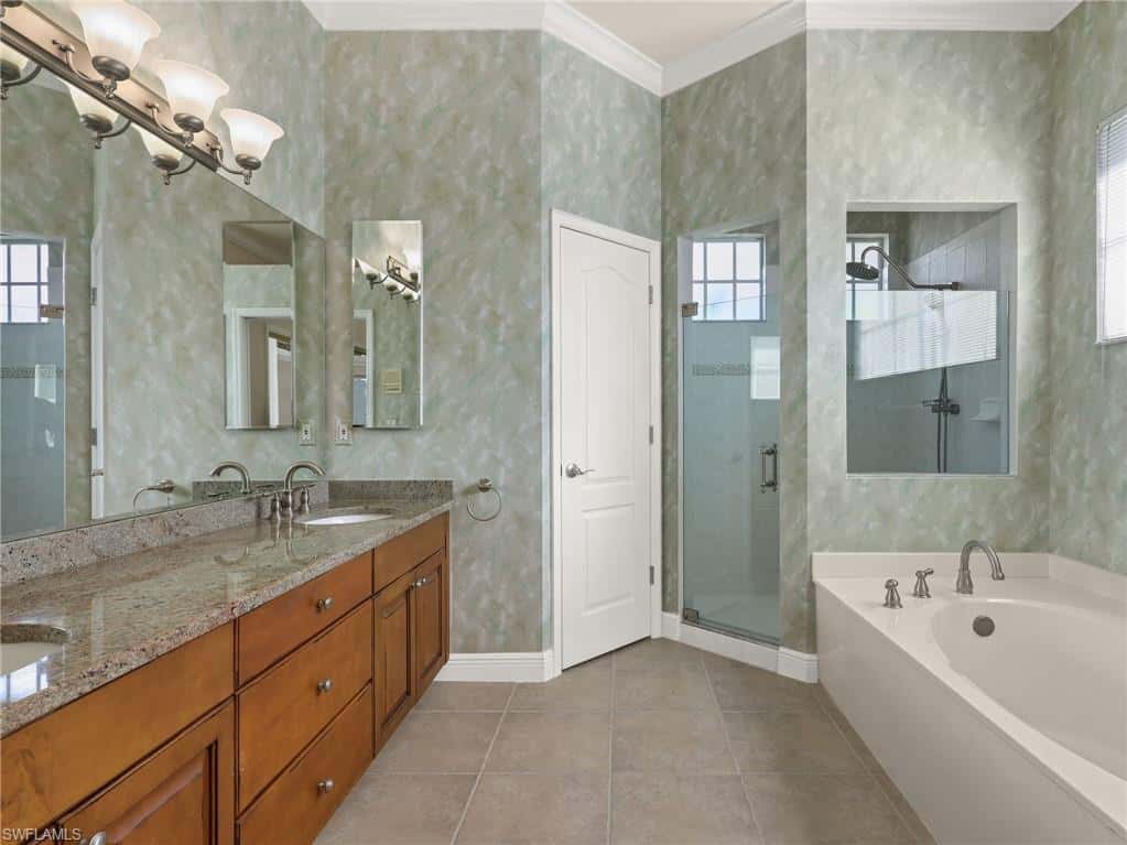 25870 Creekbend Dr, Bonita Springs, photo 27