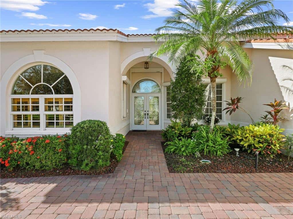25870 Creekbend Dr, Bonita Springs, photo 5