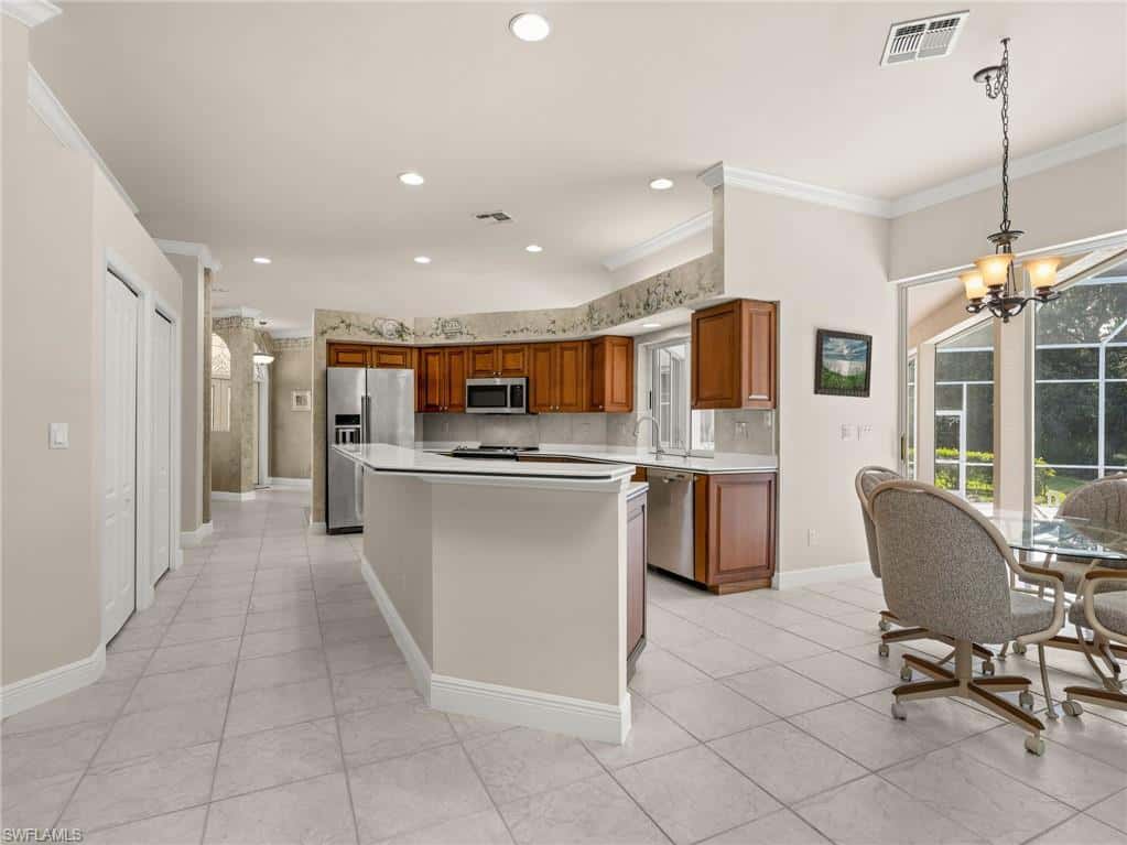 25870 Creekbend Dr, Bonita Springs, photo 20