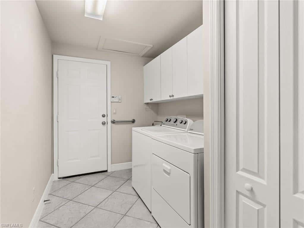 25870 Creekbend Dr, Bonita Springs, photo 37