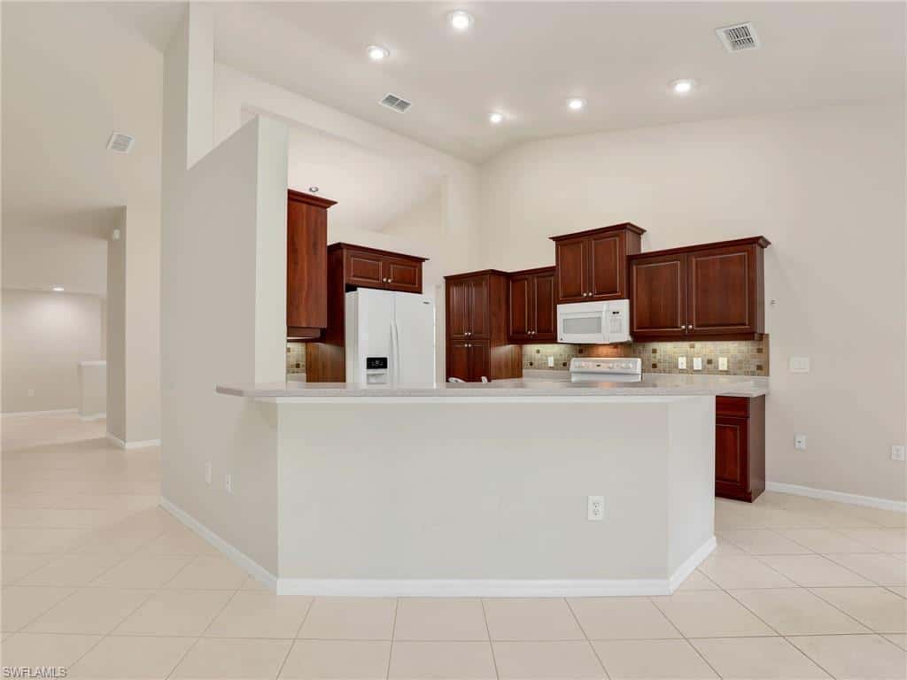 2185 Hawksridge Dr #1103, Naples, photo 17