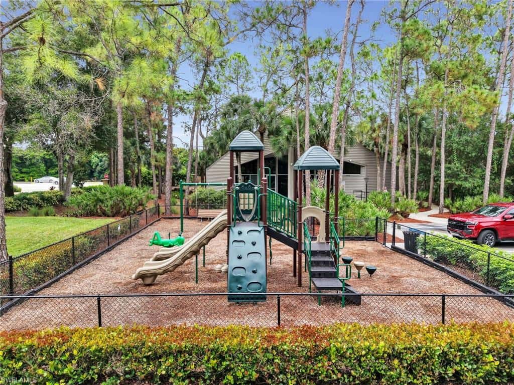 2185 Hawksridge Dr #1103, Naples, photo 48