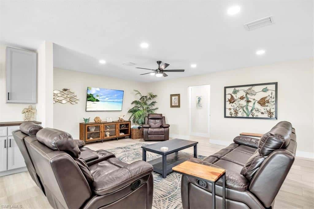 441 Tarpon Blvd, Port Charlotte, photo 10